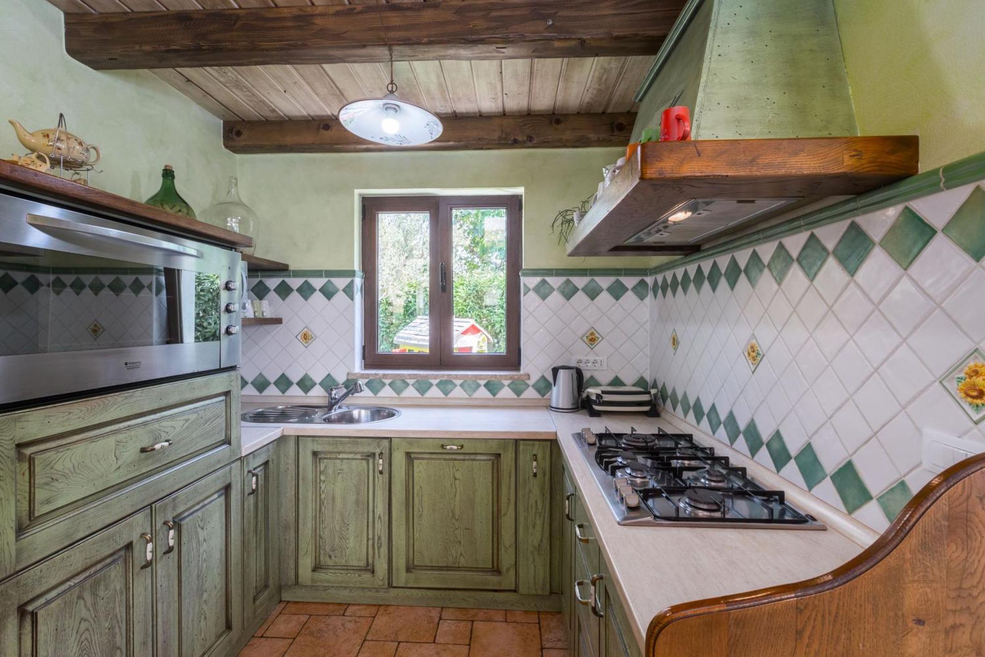 Ferienhaus Ulika Mit Pool Und Jacuzzi Poreč